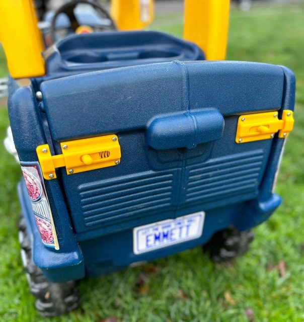 Cozy Truck Tail Gate Latch